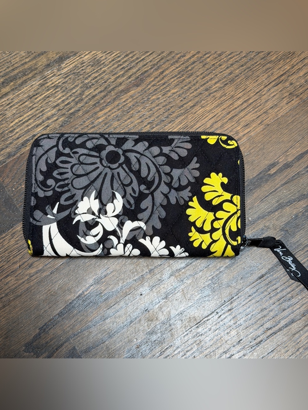 This is a new without tags Vera Bradley Accordion Wallet in the retired Baroque